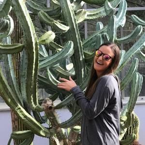 Meet your Posher, Addison